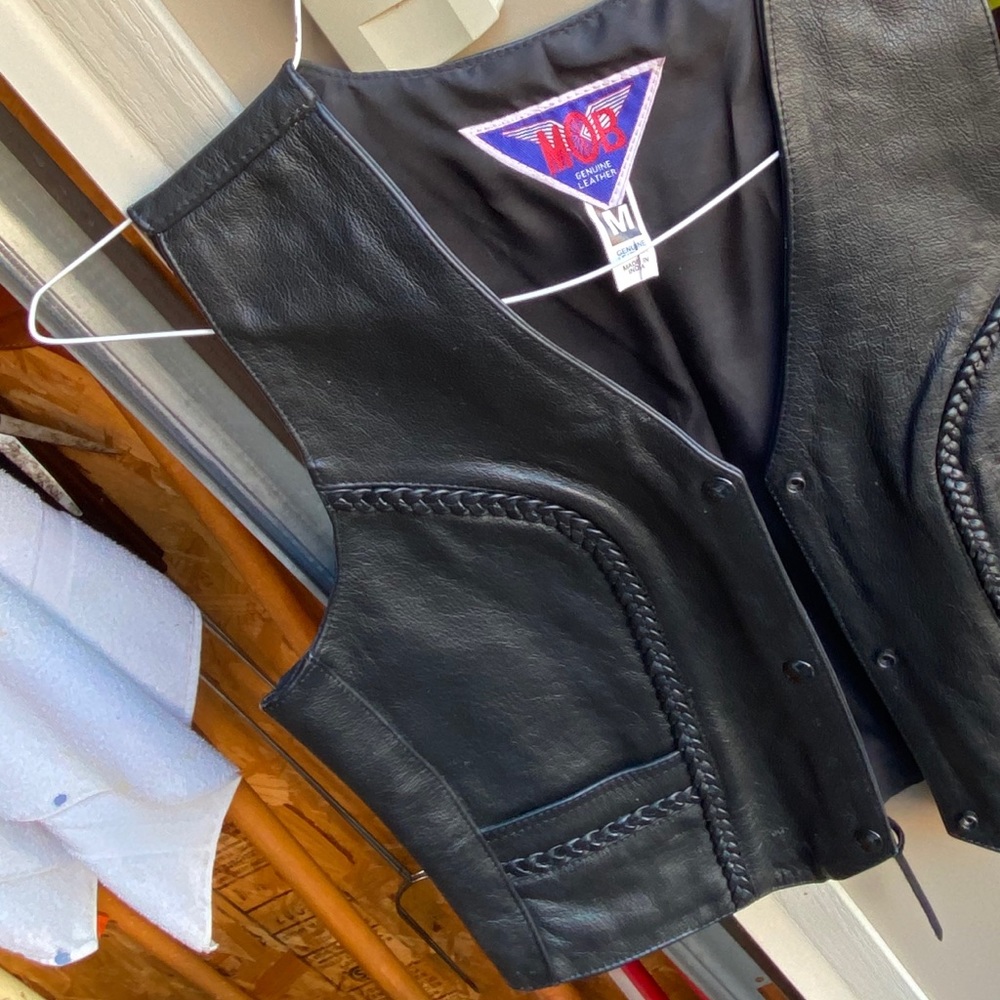 MOB genuine leather motorcycle vest (chaps)